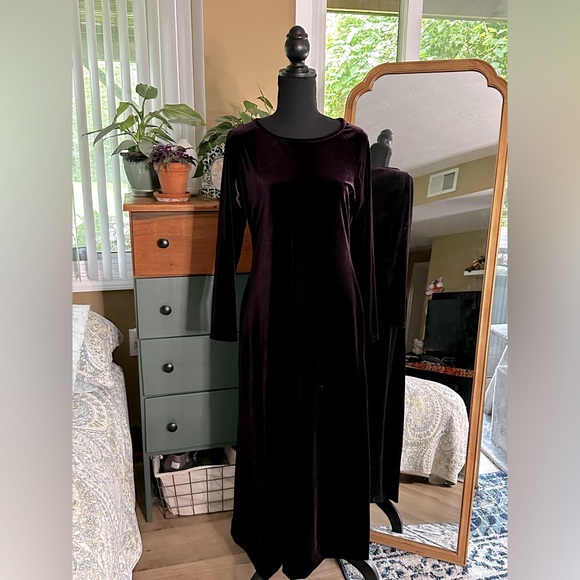 K.C Spencer Vintage Purple Velvet Maxi Long Sleeve Dress - Picture 1 of 6